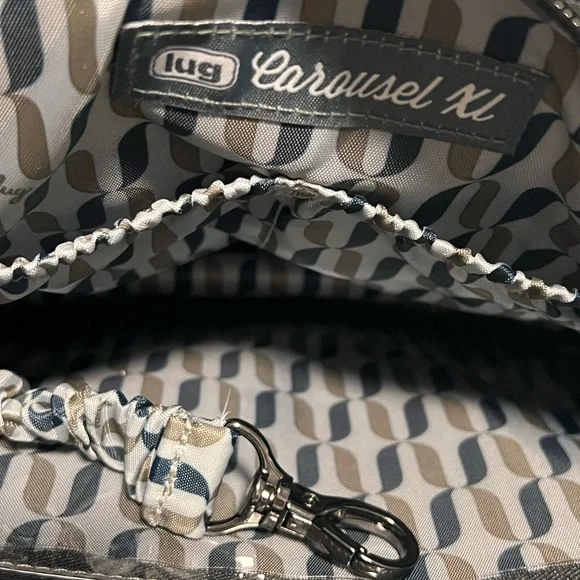 Lug Carousel XL RFID-Blocking Crossbody Bag - Picture 6 of 7